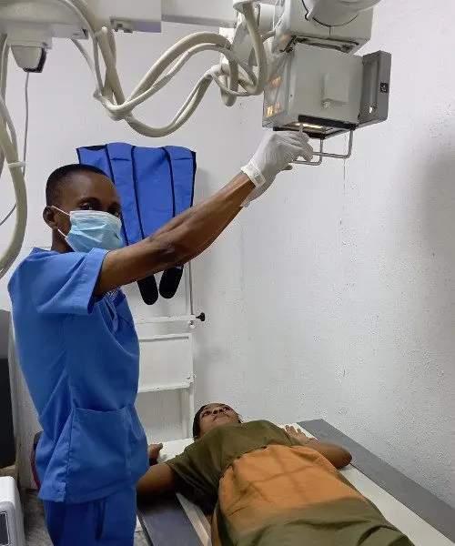 A photograph from the owner of Oyin Laboratory Clinic.